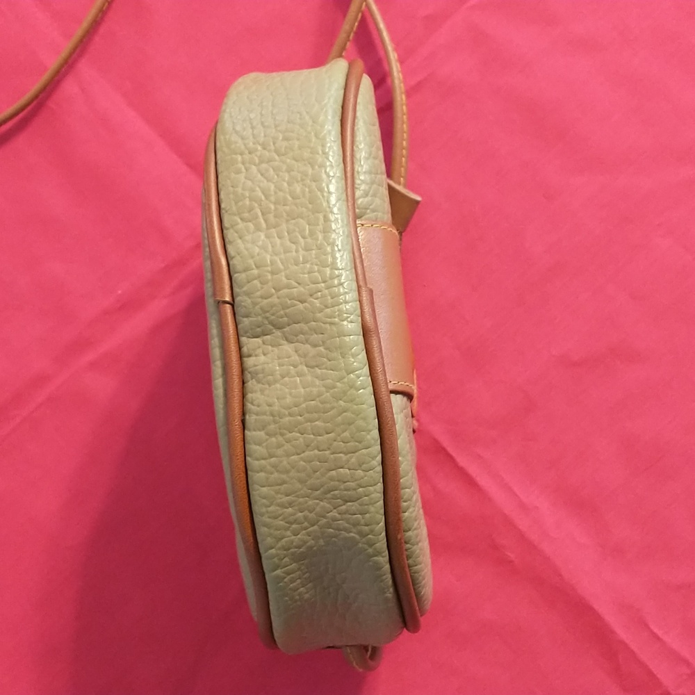 Dooney & Bourke All Weather Leather Small Crossbody Bag - Picture 3 of 9